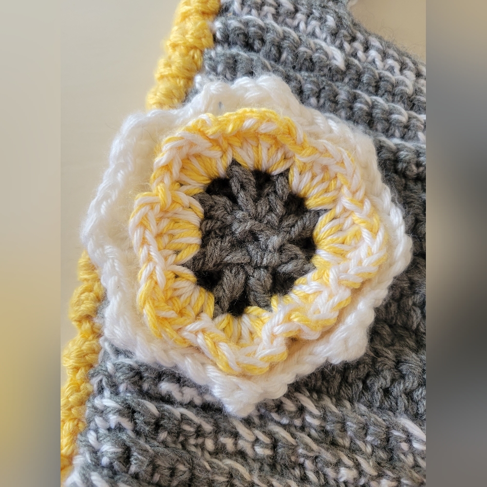 Handmade Crocheted Tote - Picture 3 of 8